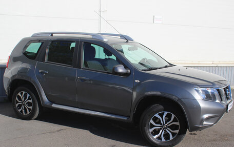 Nissan Terrano III, 2015 год, 910 000 рублей, 4 фотография