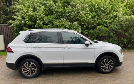 Volkswagen Tiguan II, 2018 год, 3 100 000 рублей, 12 фотография