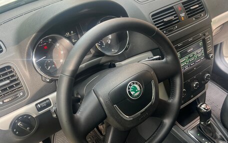 Skoda Yeti I рестайлинг, 2013 год, 920 000 рублей, 6 фотография