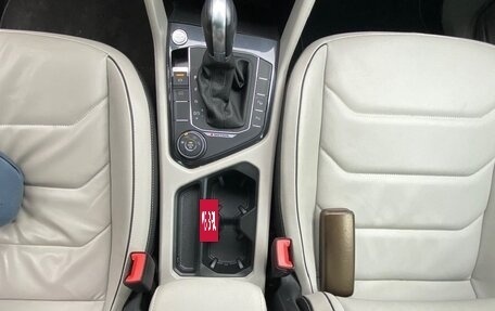 Volkswagen Tiguan II, 2018 год, 3 100 000 рублей, 29 фотография