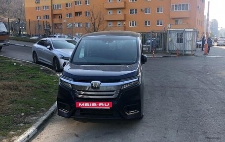Honda Stepwgn IV, 2018 год, 2 700 000 рублей, 4 фотография