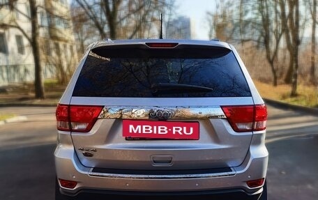 Jeep Grand Cherokee, 2011 год, 2 600 000 рублей, 2 фотография