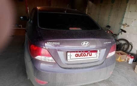 Hyundai Solaris II рестайлинг, 2013 год, 800 000 рублей, 4 фотография