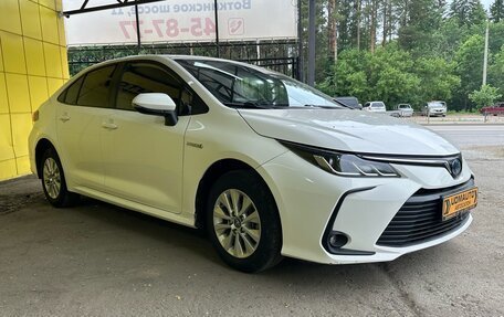 Toyota Corolla, 2019 год, 1 899 000 рублей, 3 фотография