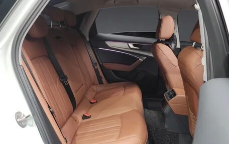 Audi A6, 2021 год, 3 620 000 рублей, 14 фотография