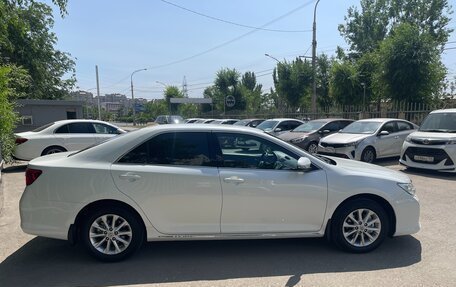 Toyota Camry, 2014 год, 1 580 000 рублей, 9 фотография