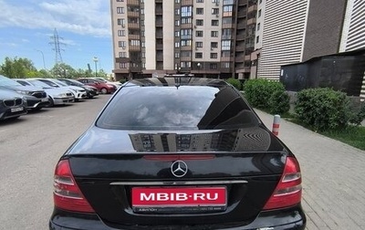 Mercedes-Benz E-Класс, 2004 год, 800 000 рублей, 1 фотография