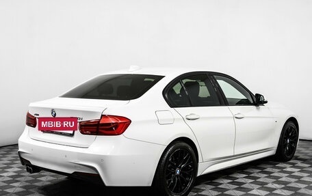 BMW 3 серия, 2018 год, 2 998 000 рублей, 5 фотография