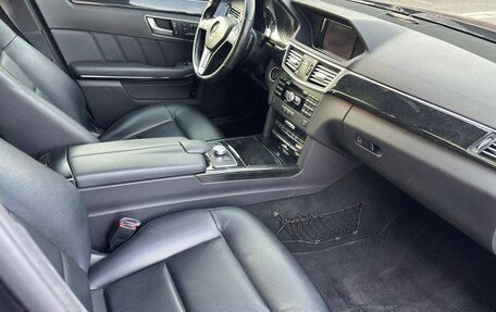 Mercedes-Benz E-Класс, 2012 год, 2 100 000 рублей, 8 фотография