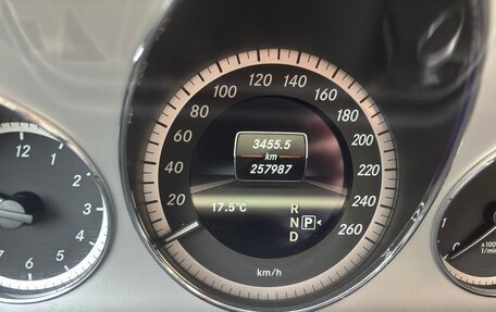 Mercedes-Benz E-Класс, 2012 год, 2 100 000 рублей, 13 фотография