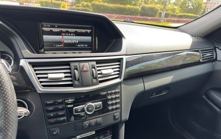 Mercedes-Benz E-Класс, 2012 год, 2 100 000 рублей, 15 фотография