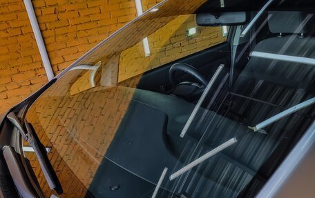 Toyota Prius, 2011 год, 990 000 рублей, 3 фотография