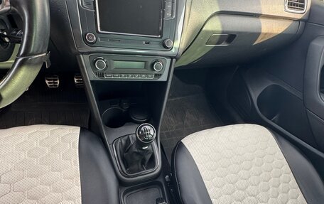 Volkswagen Polo VI (EU Market), 2018 год, 1 100 000 рублей, 21 фотография