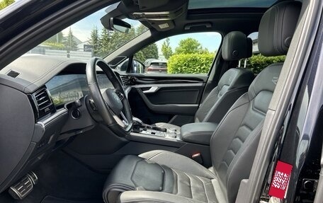 Volkswagen Touareg III, 2023 год, 7 390 000 рублей, 17 фотография