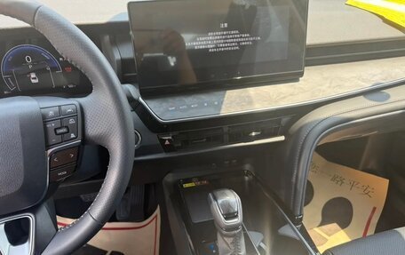 Toyota Camry, 2025 год, 2 570 000 рублей, 8 фотография