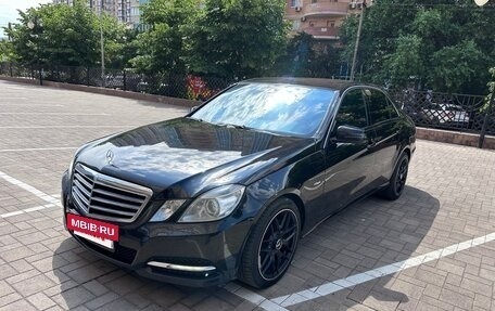 Mercedes-Benz E-Класс, 2012 год, 1 480 000 рублей, 2 фотография
