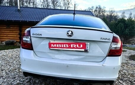 Skoda Rapid I, 2017 год, 1 300 000 рублей, 4 фотография