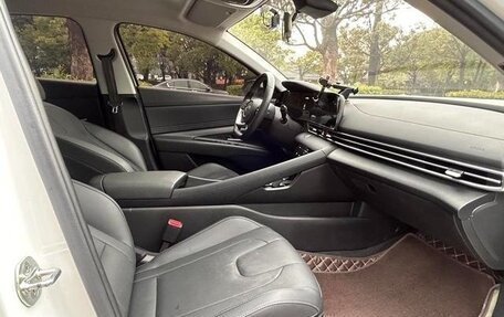 Hyundai Elantra, 2022 год, 1 310 446 рублей, 11 фотография
