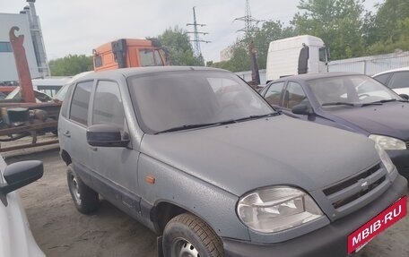 Chevrolet Niva I рестайлинг, 2005 год, 180 000 рублей, 3 фотография