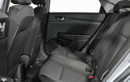 Hyundai Solaris II рестайлинг, 2017 год, 1 049 000 рублей, 11 фотография