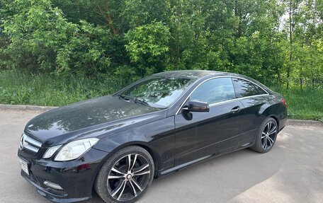Mercedes-Benz E-Класс, 2012 год, 2 150 000 рублей, 3 фотография