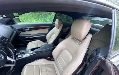 Mercedes-Benz E-Класс, 2012 год, 2 150 000 рублей, 7 фотография