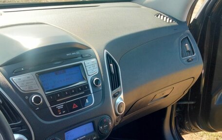 Hyundai ix35 I рестайлинг, 2010 год, 1 420 000 рублей, 29 фотография