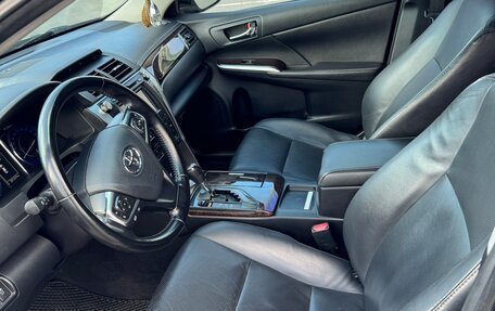 Toyota Camry, 2015 год, 1 830 000 рублей, 10 фотография
