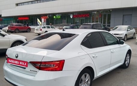 Skoda Superb III рестайлинг, 2017 год, 1 350 000 рублей, 5 фотография