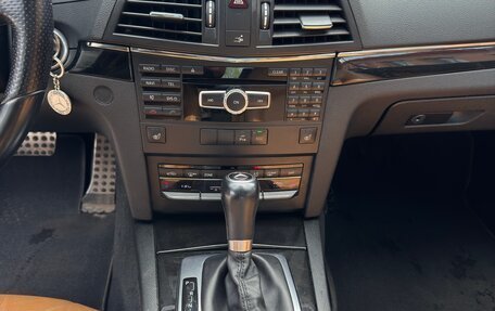Mercedes-Benz E-Класс, 2013 год, 1 650 000 рублей, 21 фотография