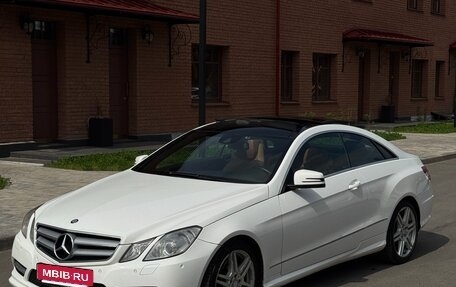 Mercedes-Benz E-Класс, 2013 год, 1 650 000 рублей, 4 фотография