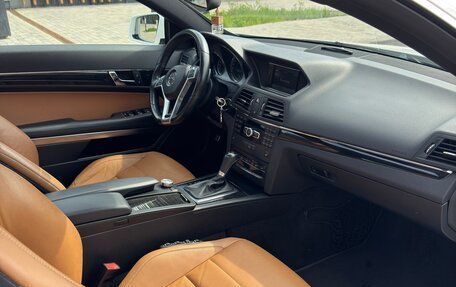 Mercedes-Benz E-Класс, 2013 год, 1 650 000 рублей, 26 фотография