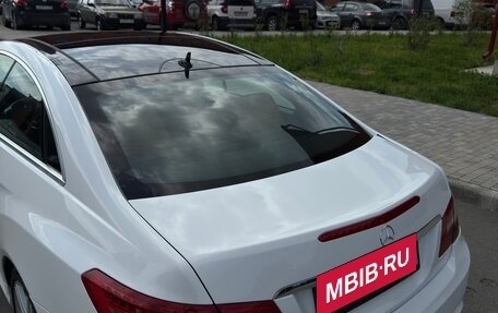 Mercedes-Benz E-Класс, 2013 год, 1 650 000 рублей, 10 фотография