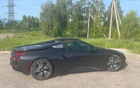 BMW i8 I рестайлинг, 2018 год, 8 700 000 рублей, 8 фотография
