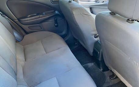 Nissan Almera, 2004 год, 250 000 рублей, 11 фотография