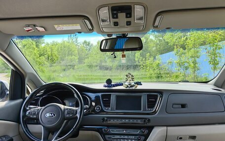 KIA Carnival III, 2019 год, 3 090 000 рублей, 12 фотография