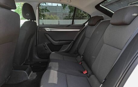 Skoda Octavia, 2014 год, 1 250 000 рублей, 15 фотография
