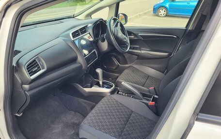 Honda Fit III, 2017 год, 1 440 000 рублей, 9 фотография