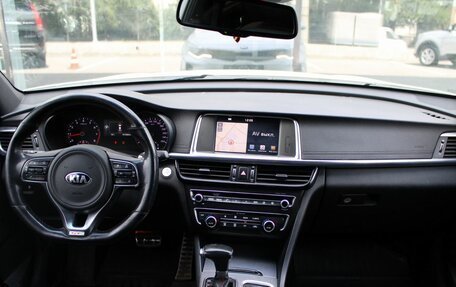 KIA Optima IV, 2017 год, 2 050 000 рублей, 10 фотография
