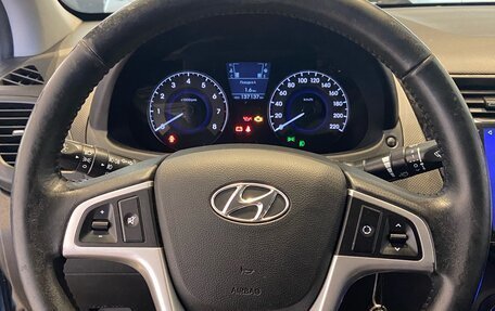 Hyundai Solaris II рестайлинг, 2011 год, 735 000 рублей, 21 фотография