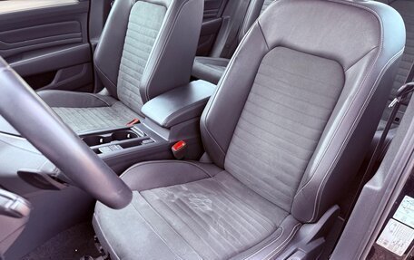 Volkswagen Passat B8 рестайлинг, 2022 год, 2 192 000 рублей, 11 фотография