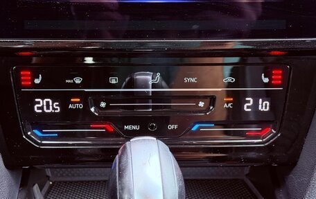 Volkswagen Passat B8 рестайлинг, 2022 год, 2 192 000 рублей, 16 фотография
