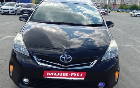Toyota Prius Alpha I (ZVW40/41), 2014 год, 1 450 000 рублей, 18 фотография