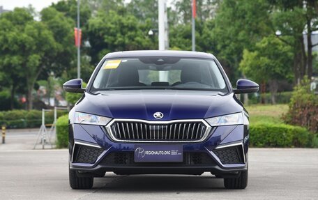 Skoda Octavia IV, 2025 год, 2 750 000 рублей, 2 фотография