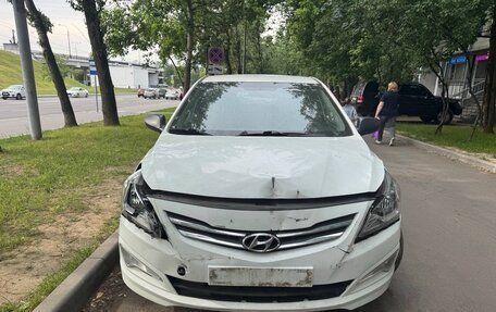 Hyundai Solaris II рестайлинг, 2016 год, 350 000 рублей, 3 фотография