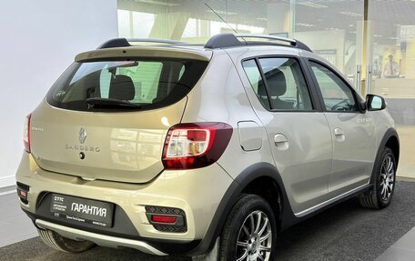 Renault Sandero II рестайлинг, 2017 год, 999 000 рублей, 6 фотография