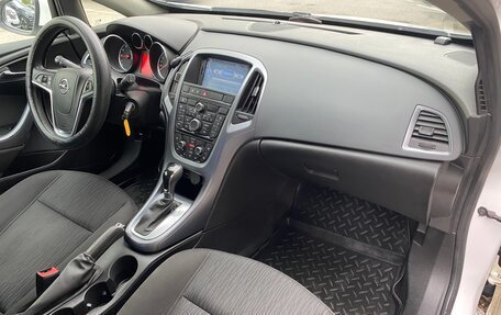 Opel Astra J, 2013 год, 780 000 рублей, 11 фотография