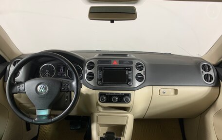 Volkswagen Tiguan I, 2010 год, 803 000 рублей, 12 фотография