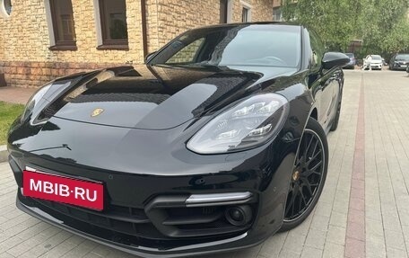 Porsche Panamera II рестайлинг, 2020 год, 12 050 000 рублей, 2 фотография