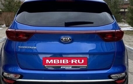 KIA Sportage IV рестайлинг, 2019 год, 2 350 000 рублей, 6 фотография